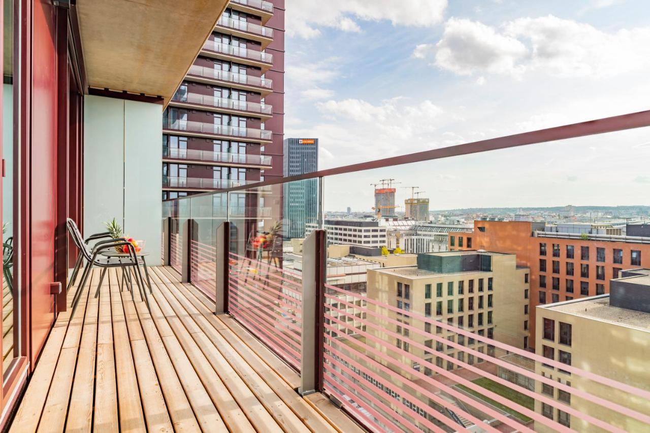 Triiiple Tower Dream Apartments With Rooftop-Summer-Pool เวียนนา ภายนอก รูปภาพ